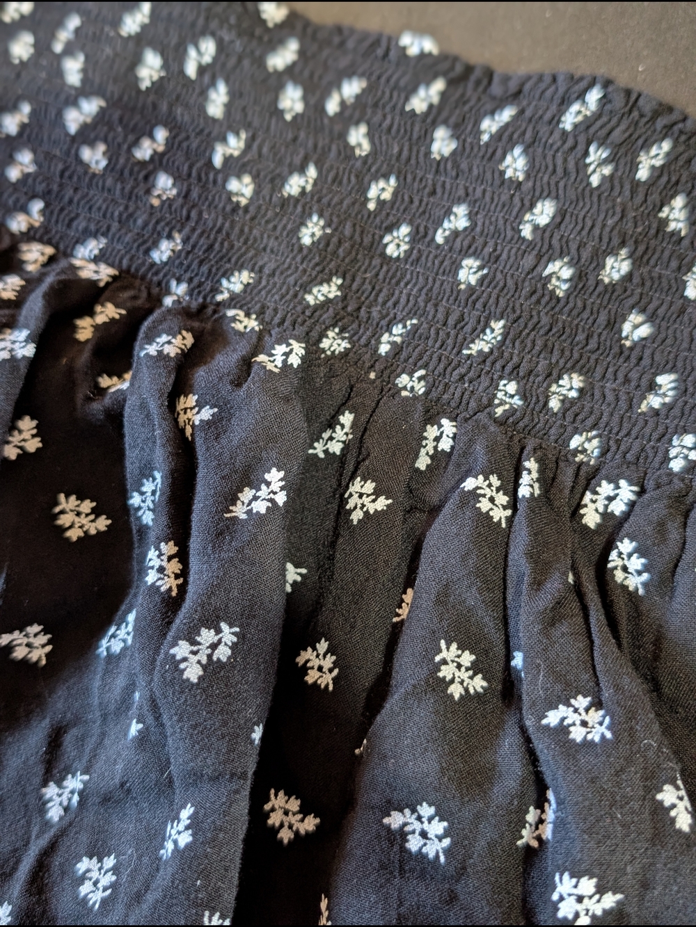 Mossimo Supply Co.‎ Short Skirt Size M Pleated Floral  Black White - Picture 5 of 6